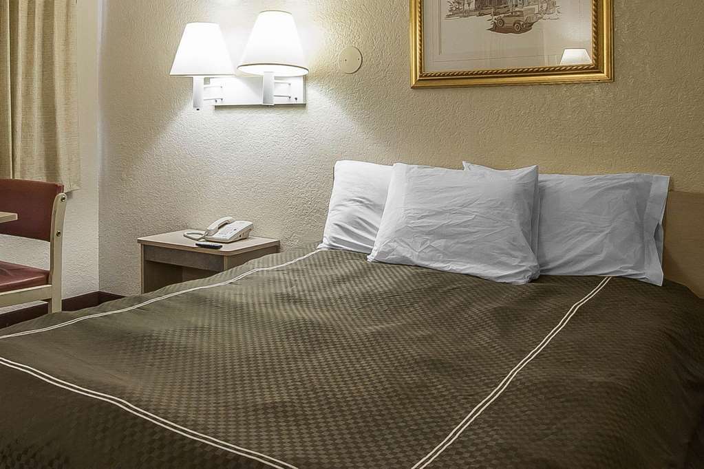 Rodeway Inn Memphis Zimmer foto